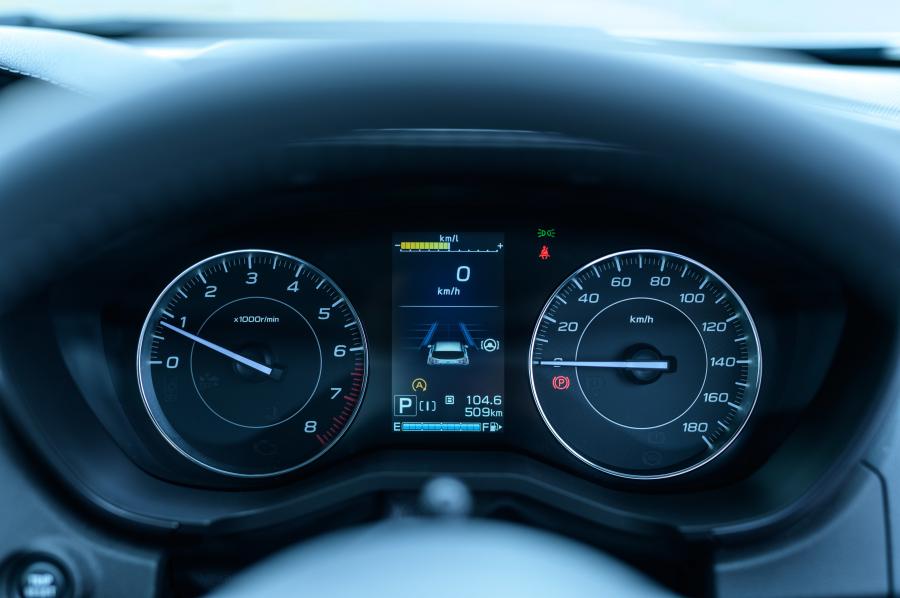Панель приборов Subaru Impreza Sport 2019 года  (JP) (фото 24 из 43)